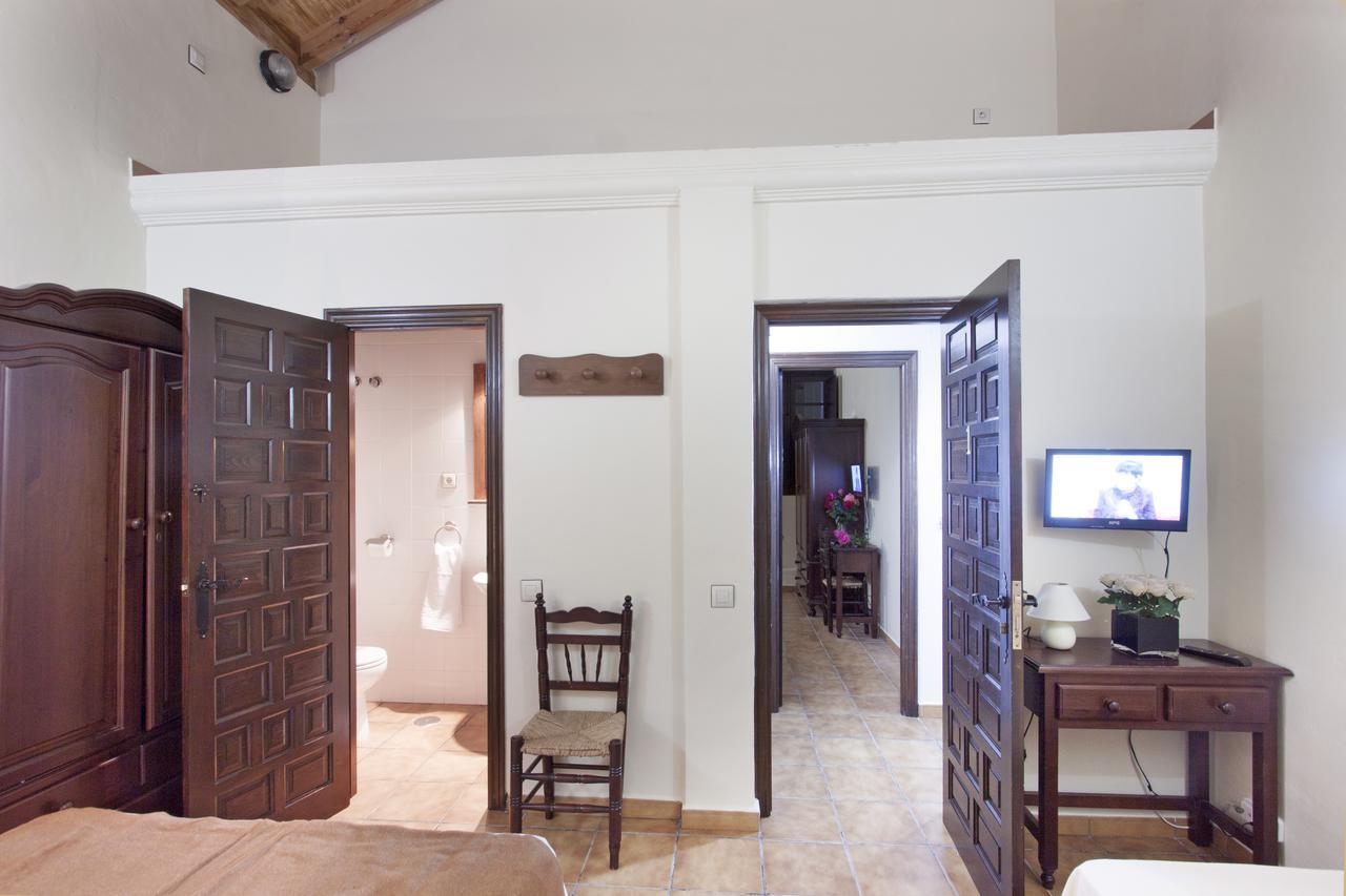 Hotel Puerta De La Sierra Пуэрто-Серрано Экстерьер фото